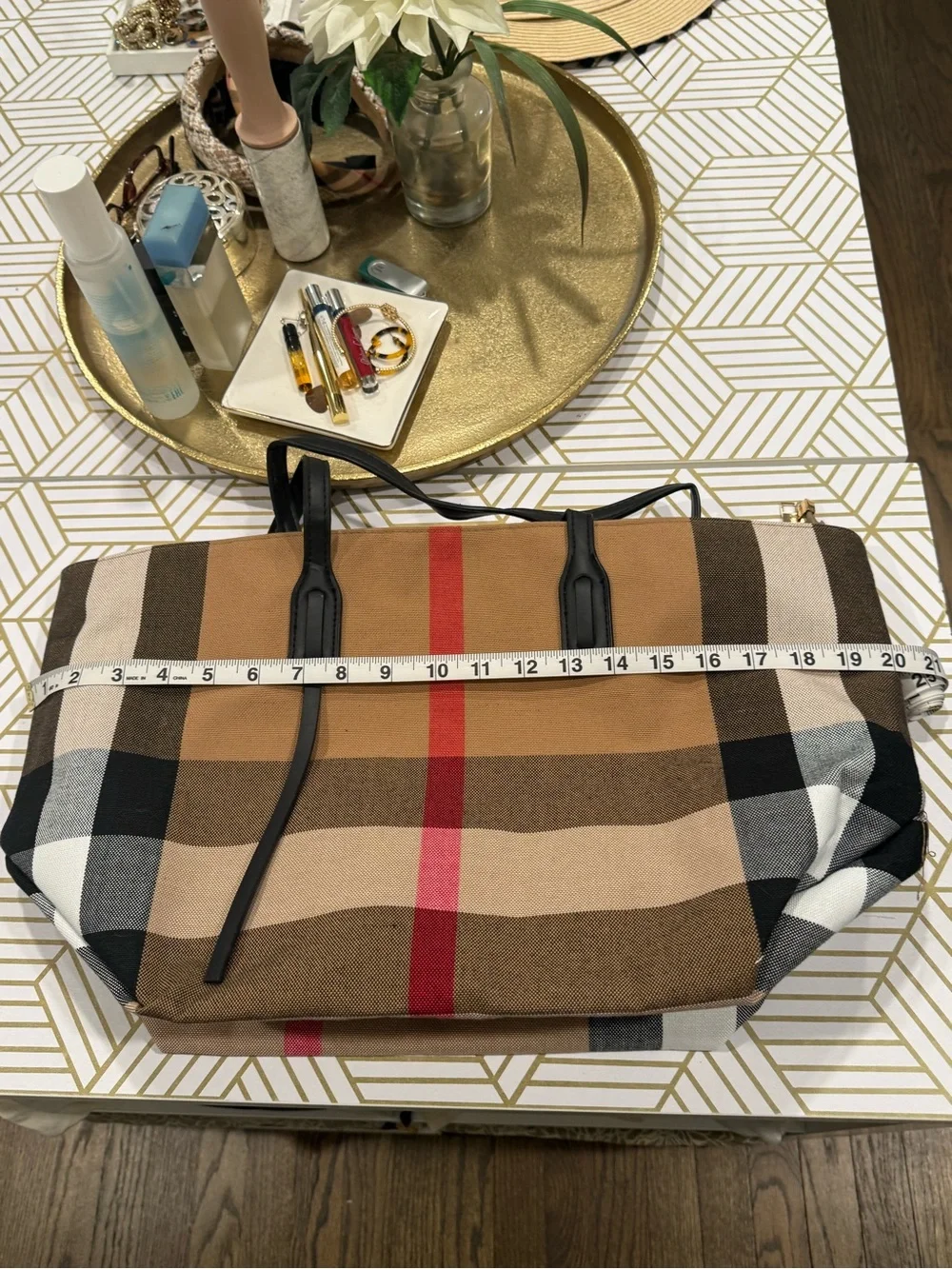 Plaid tote bag